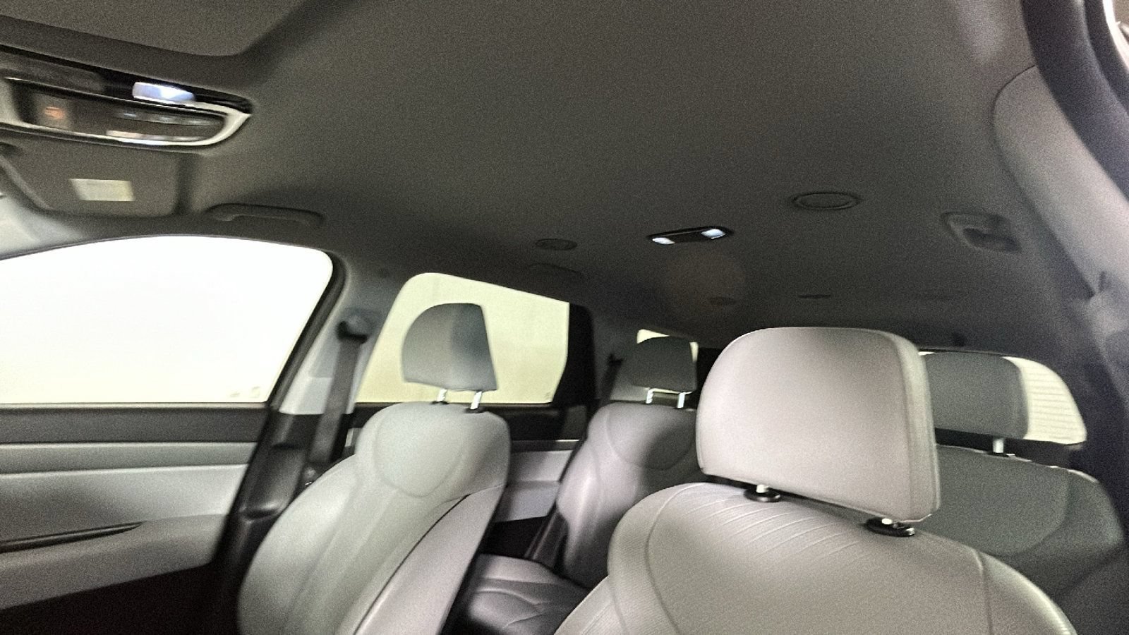 Used 2025 Hyundai Palisade SEL AWD/4WD image 15