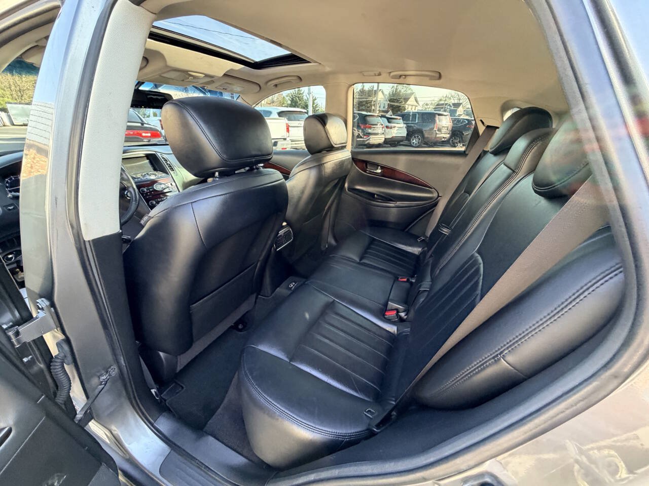 Used 2012 INFINITI EX35 Journey w/ Premium Pkg AWD/4WD image 26