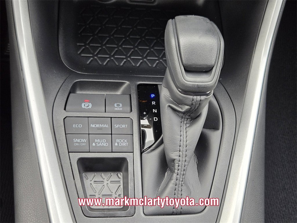New 2025 Toyota RAV4 LE image 19