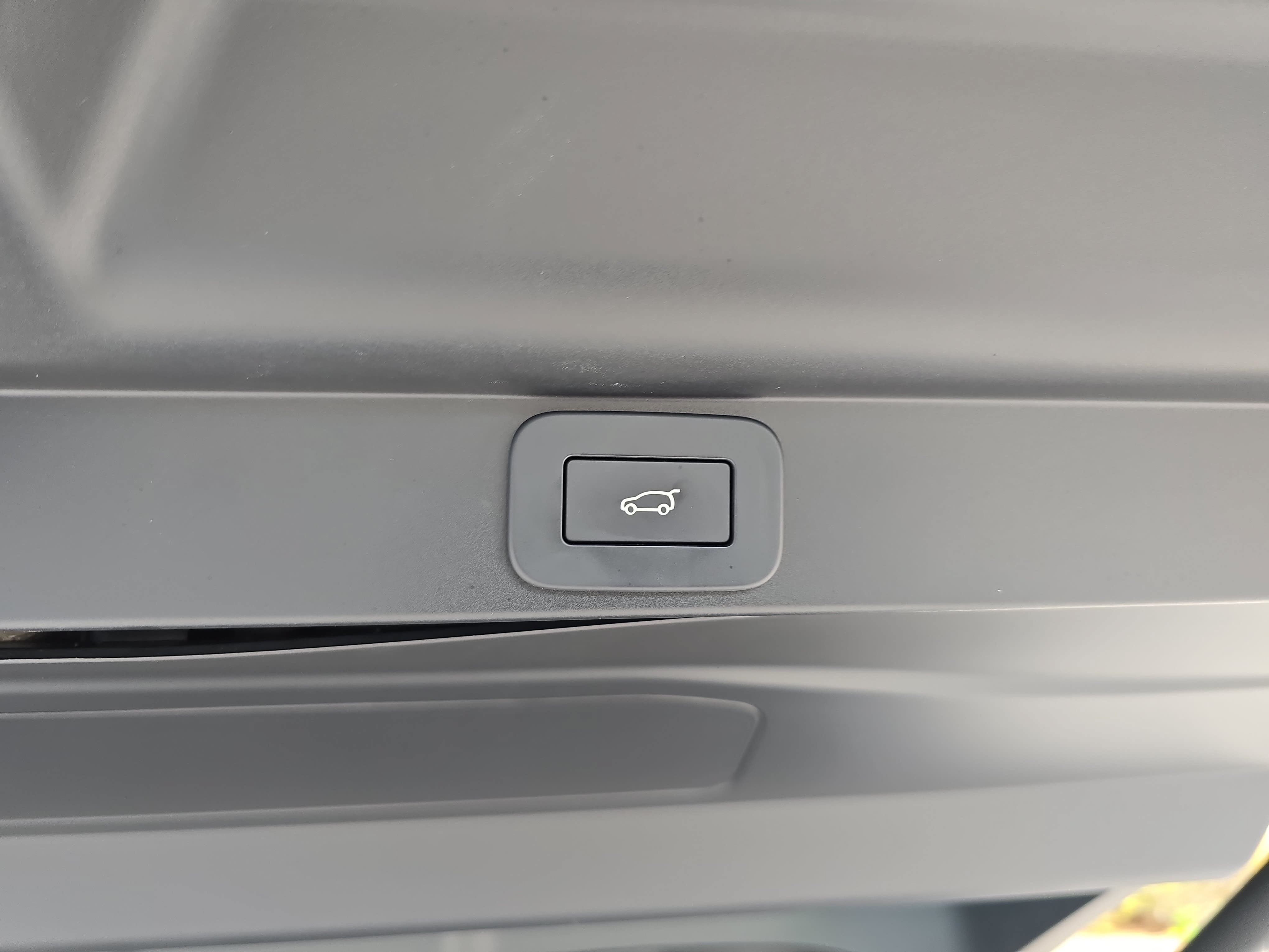 Certified 2023 Land Rover Range Rover SE AWD/4WD image 13