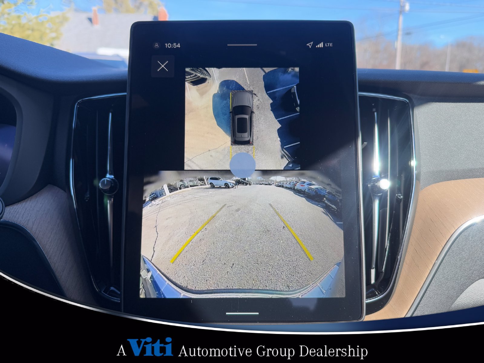 Used 2026 Volvo XC60 B5 Plus w/ Protection Package Premier AWD/4WD image 16
