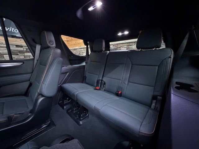 Used 2025 GMC Yukon AT4 image 36