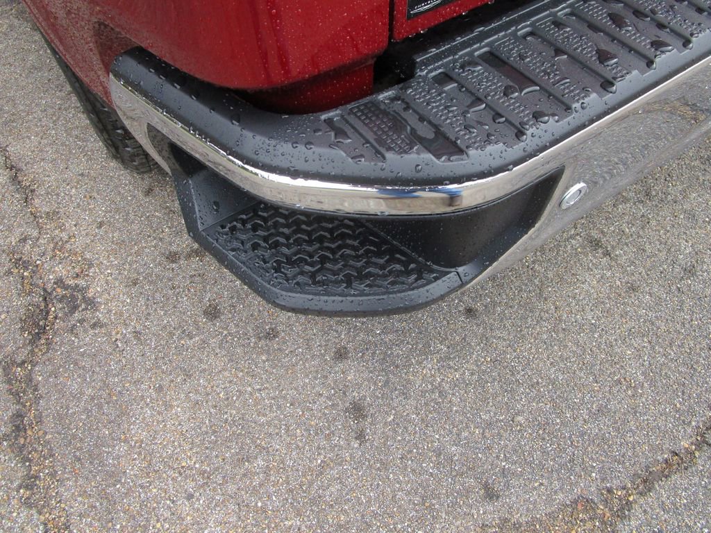 New 2026 GMC Sierra 1500 SLT w/ SLT Premium Plus Package image 10