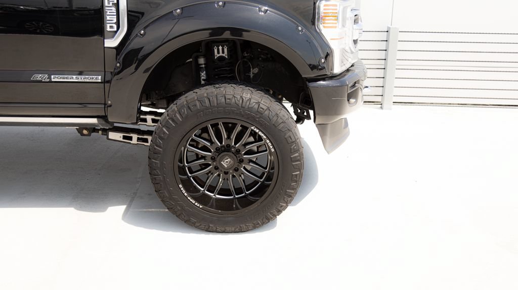 Used 2022 Ford F250 Limited w/ FX4 Off-Road Package AWD/4WD image 4