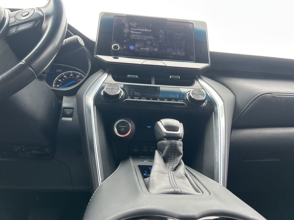 Used 2024 Toyota Venza LE image 26