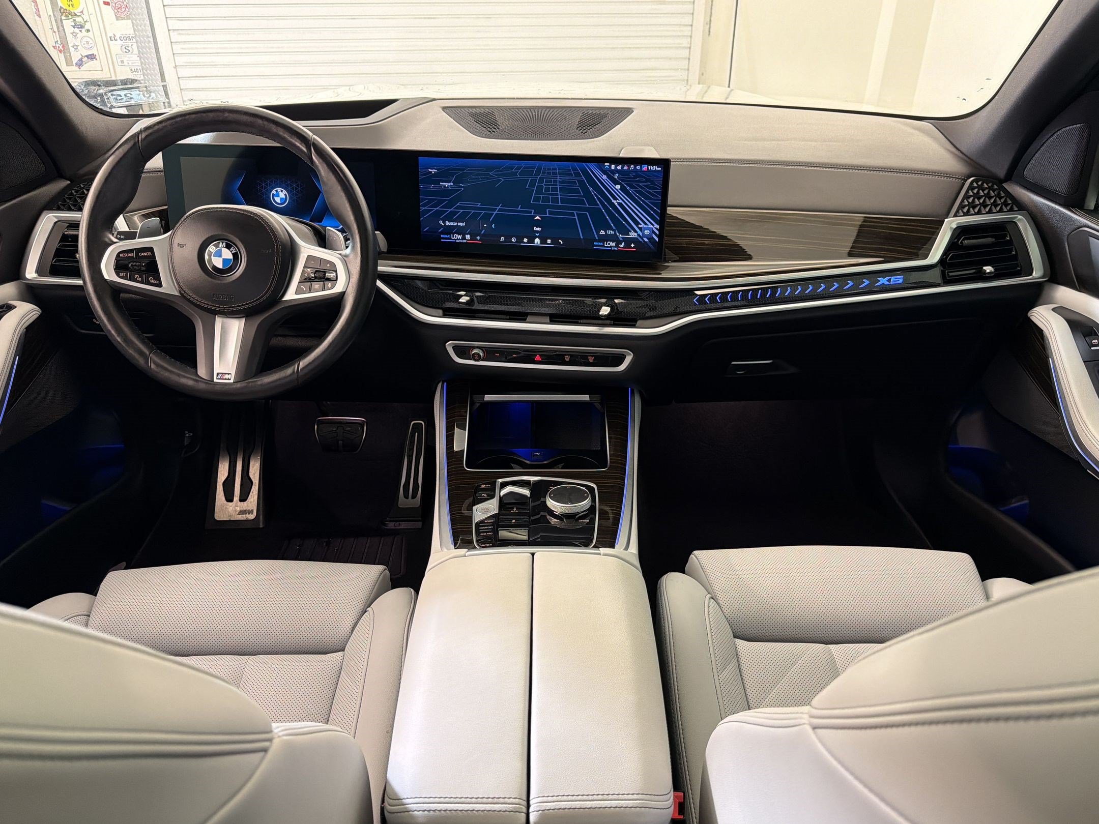 Used 2024 BMW X5 sDrive40i w/ M Sport Package RWD image 15