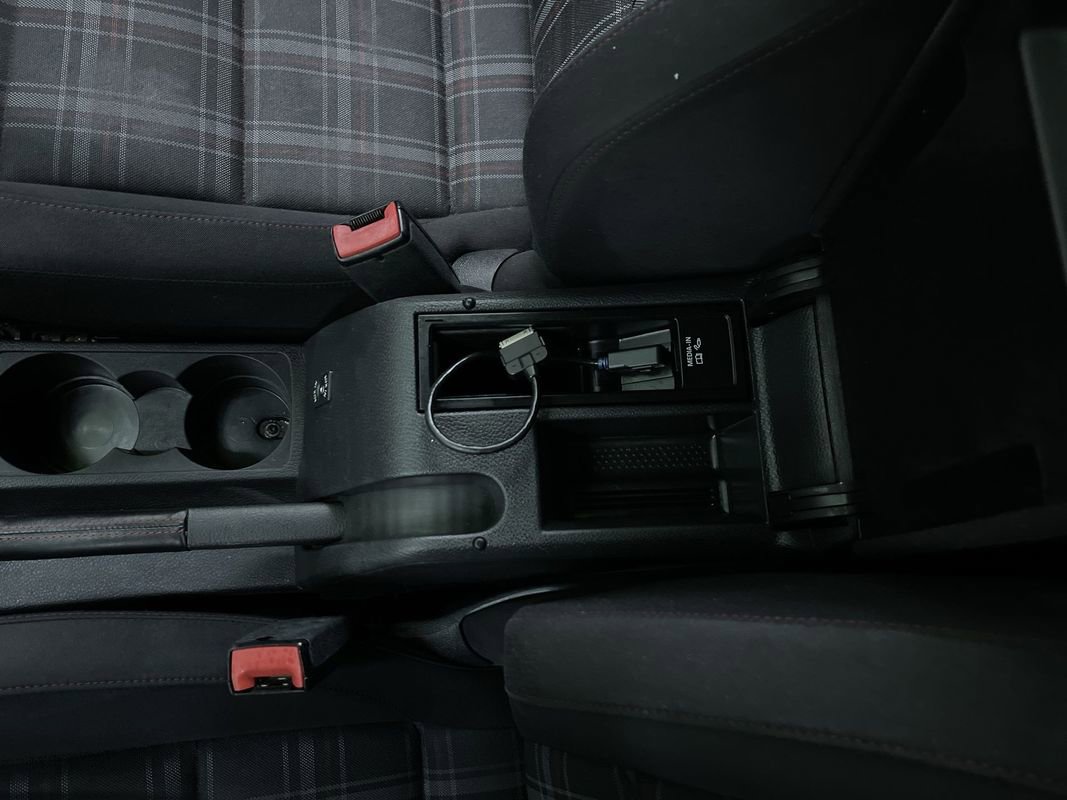 Used 2013 Volkswagen GTI 2-Door image 22