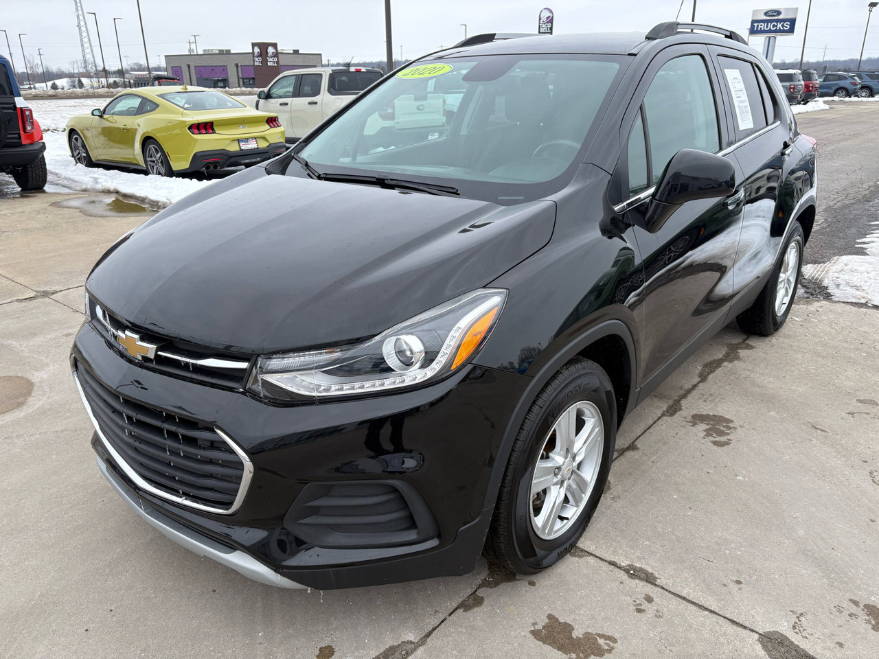 Used 2020 Chevrolet Trax LT w/ LT Convenience Package image 7