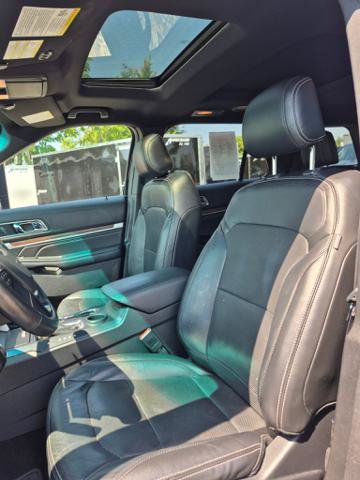 Used 2017 Ford Explorer Limited FWD image 14