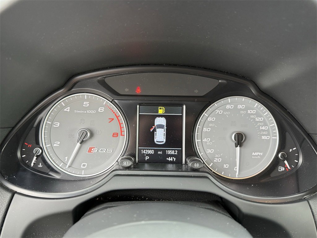 Used 2017 Audi SQ5 Premium Plus w/ Technology Package image 17