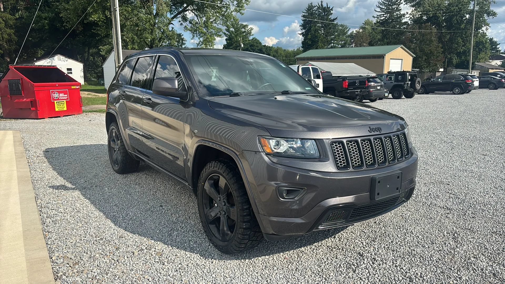 Used 2015 Jeep Grand Cherokee Altitude AWD/4WD image 10