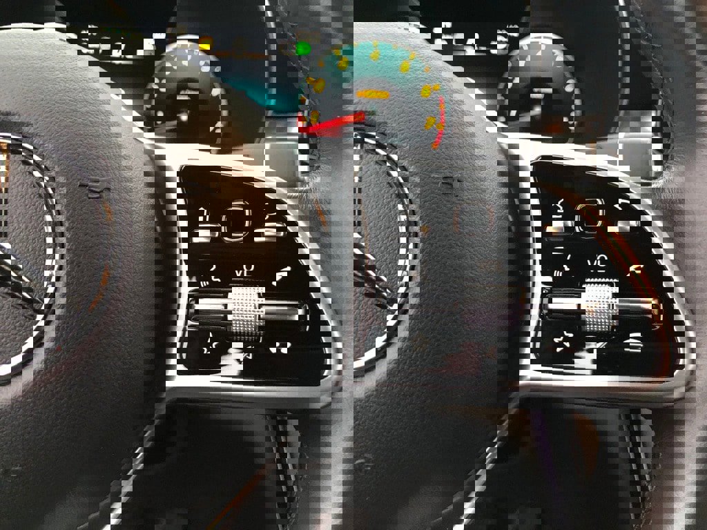 Used 2022 Mercedes-Benz GLC 300 4MATIC w/ Driver Assistance Package image 22