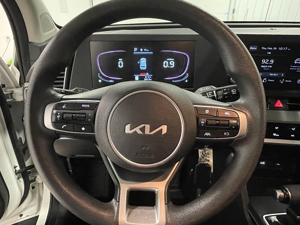 Used 2023 Kia Sportage LX AWD/4WD image 30