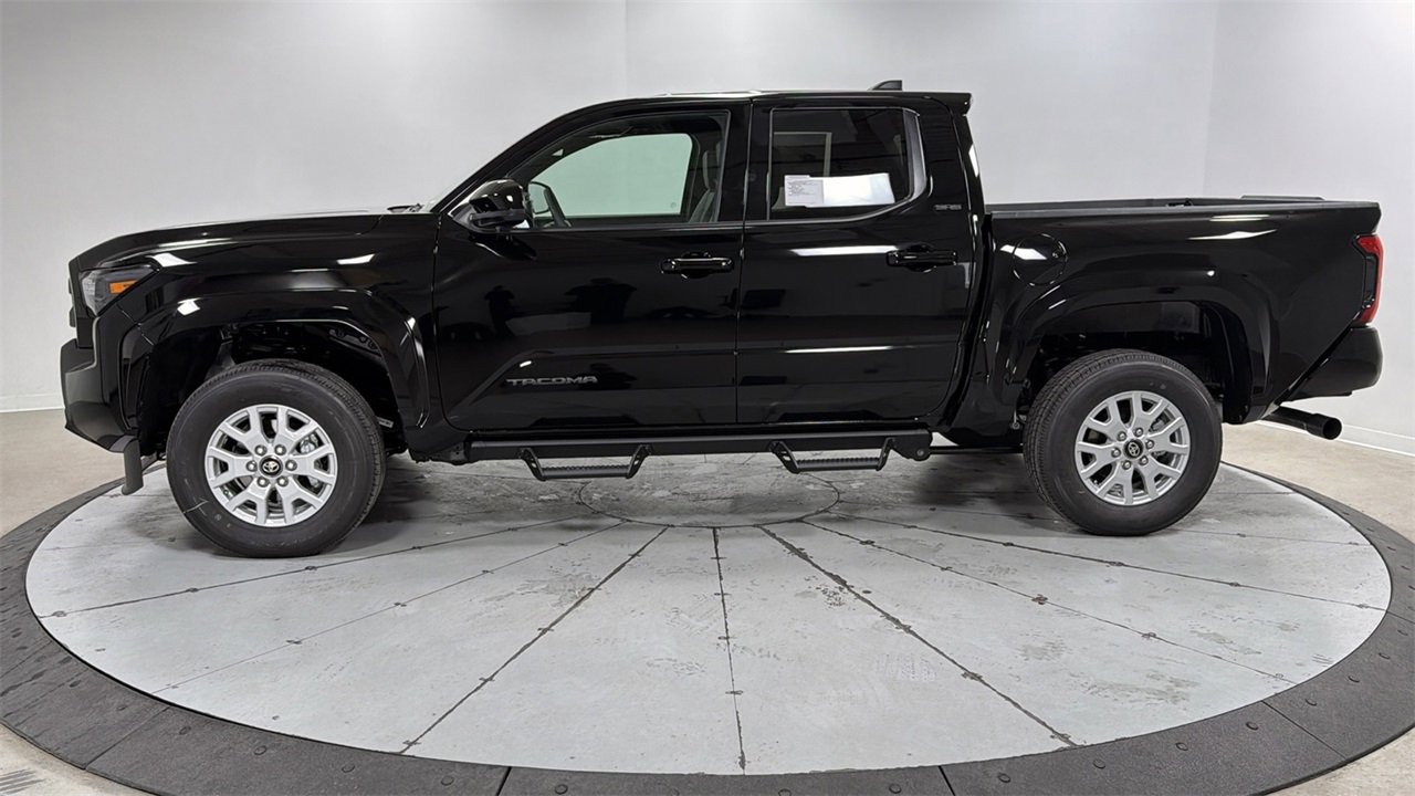 New 2026 Toyota Tacoma SR5 image 8