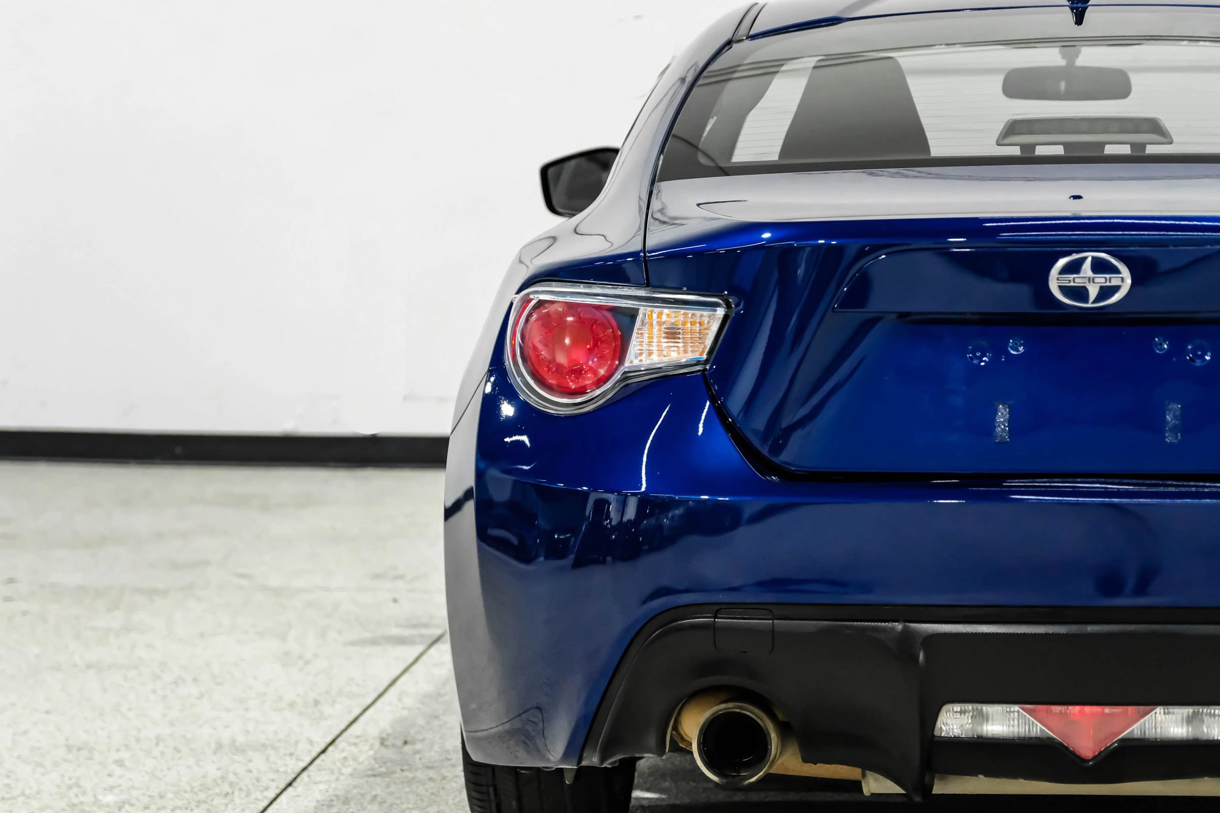 Used 2015 Scion FR-S RWD image 33