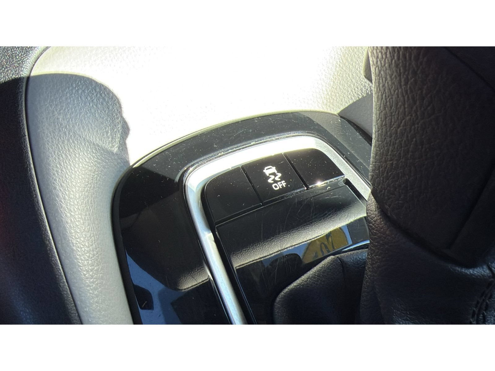 Certified 2024 Toyota Corolla LE FWD image 24