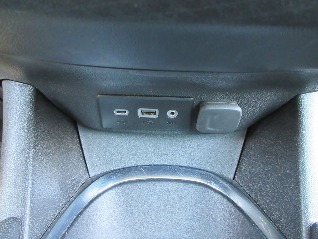 Used 2024 Chevrolet Malibu LT FWD image 27