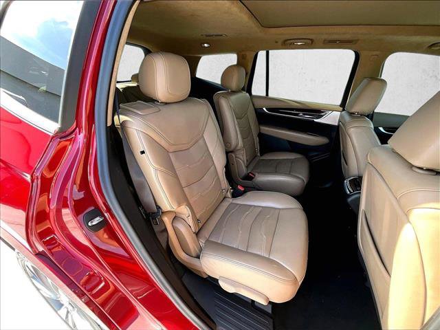 Used 2022 Cadillac XT6 Premium Luxury w/ Platinum Package image 29
