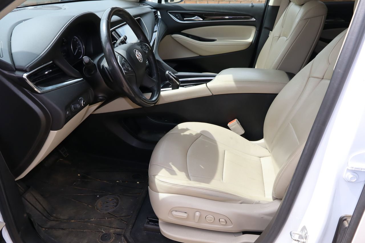 Used 2021 Buick Enclave Premium w/ Sun and Sites Package image 17