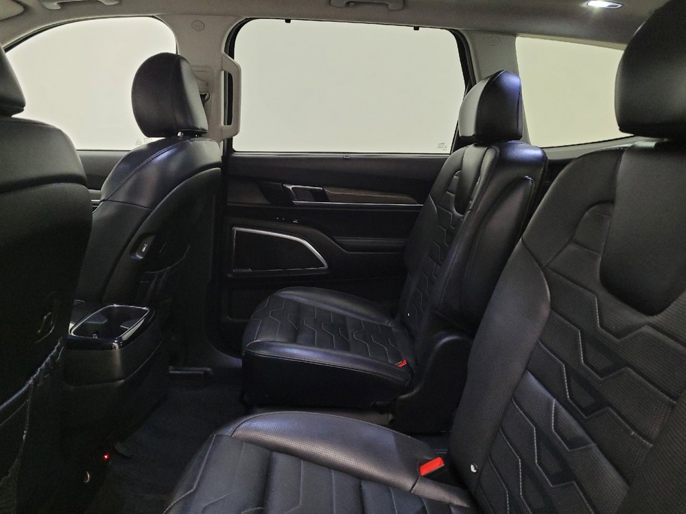 Used 2020 Kia Telluride SX w/ SX Prestige Package image 18