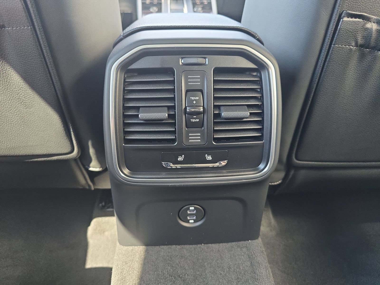 New 2026 Porsche Macan S AWD/4WD image 15