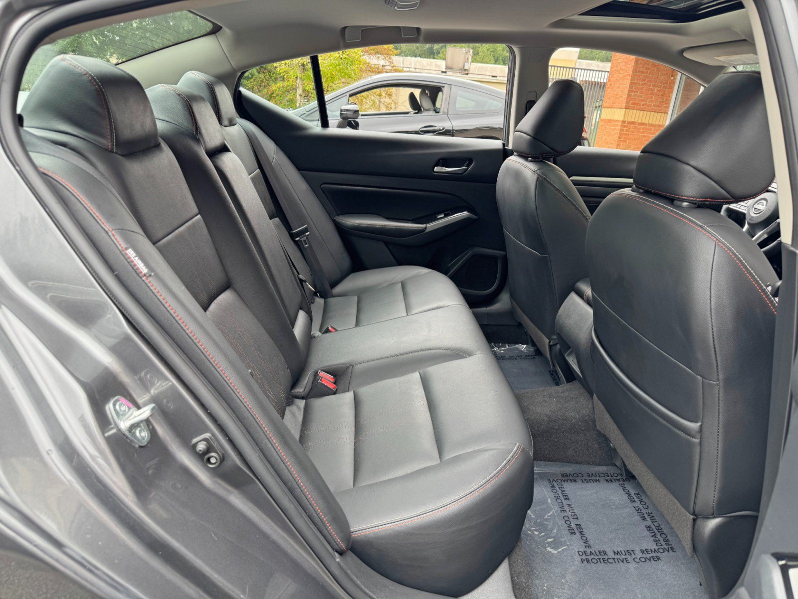 Used 2023 Nissan Altima 2.5 SR w/ SR Premium Package FWD image 36