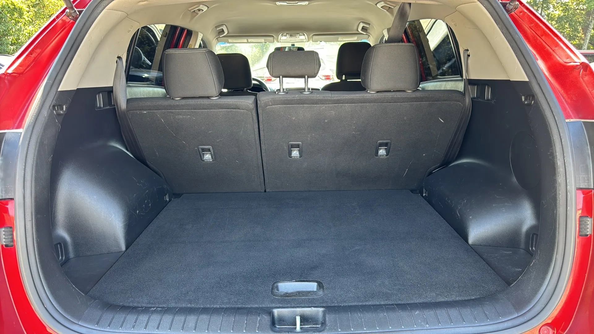 Used 2018 Kia Sportage LX image 14
