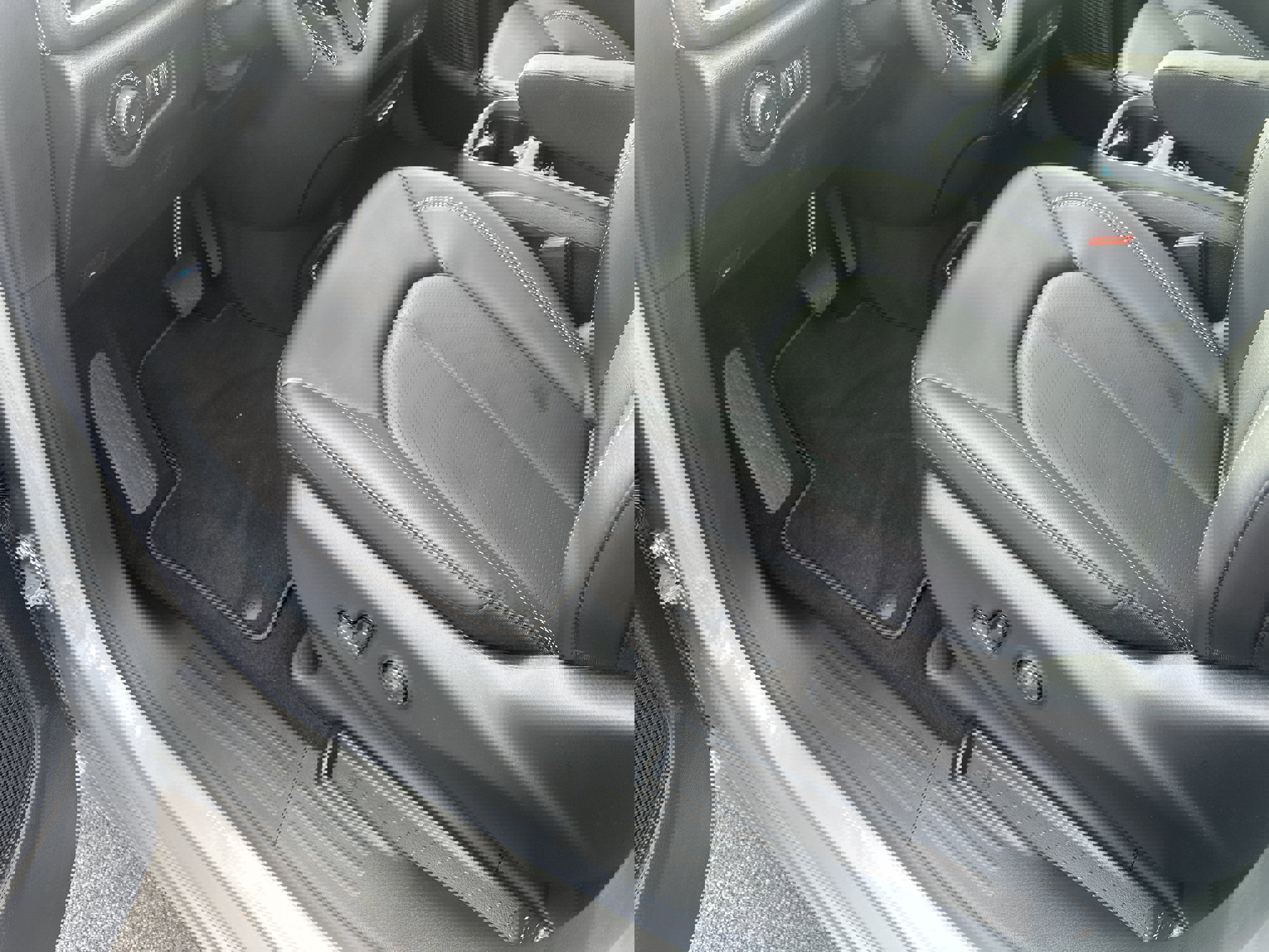 New 2026 Chrysler Pacifica Select image 13