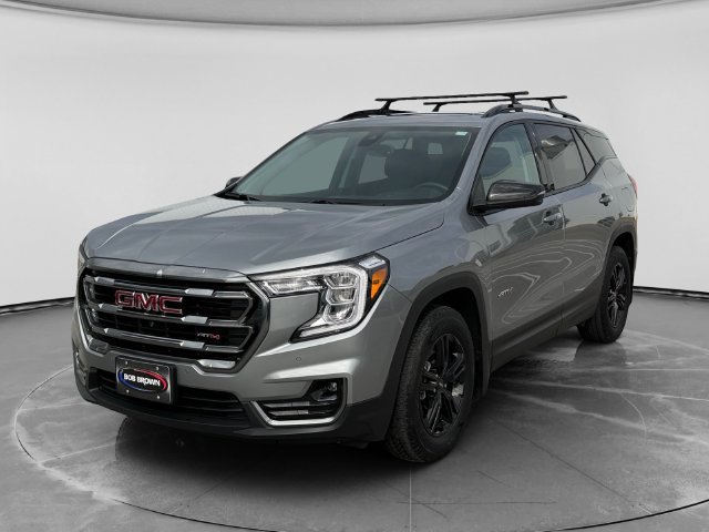 Used 2024 GMC Terrain AT4 w/ Tech Package AWD/4WD image 7