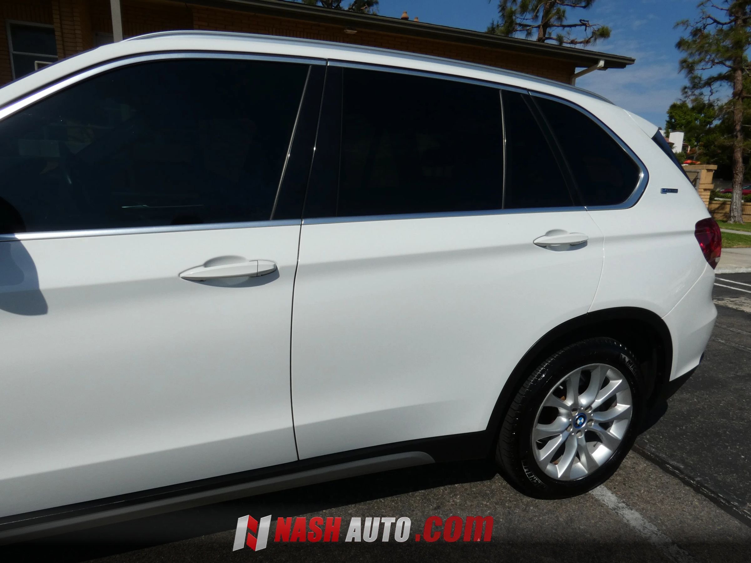 Used 2018 BMW X5 xDrive40e w/ Lighting Package AWD/4WD image 13
