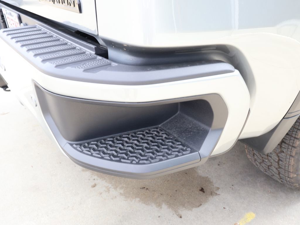 New 2026 GMC Sierra 1500 Elevation w/ Elevation Premium Package image 38