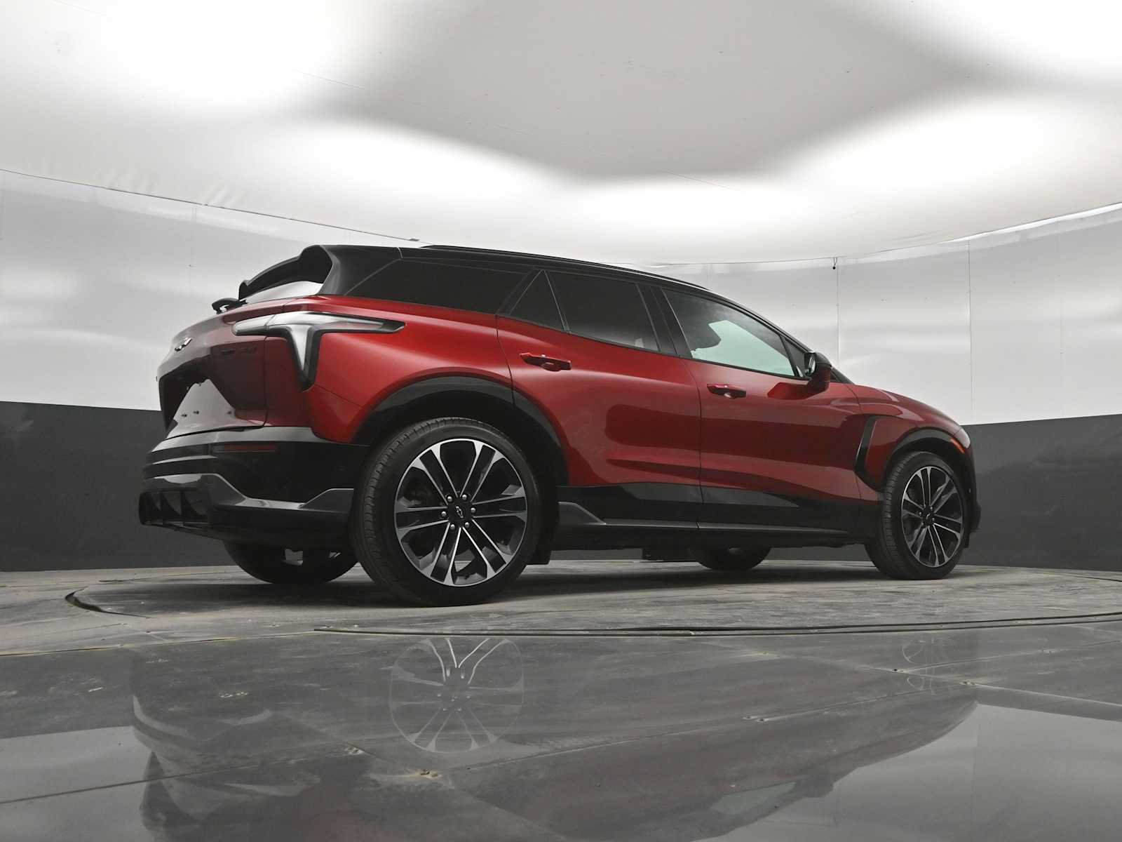 Used 2025 Chevrolet Blazer EV SS AWD/4WD image 39