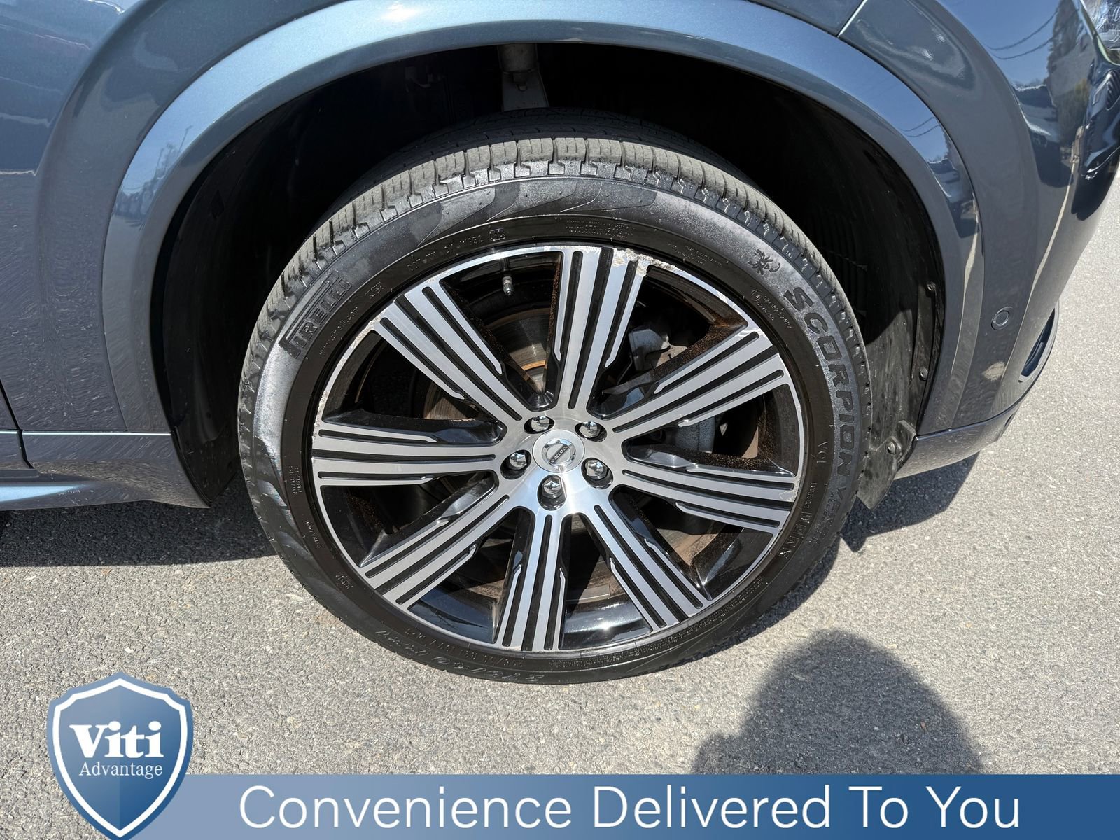 Certified 2023 Volvo XC90 B6 Ultimate w/ Protection Package AWD/4WD image 15