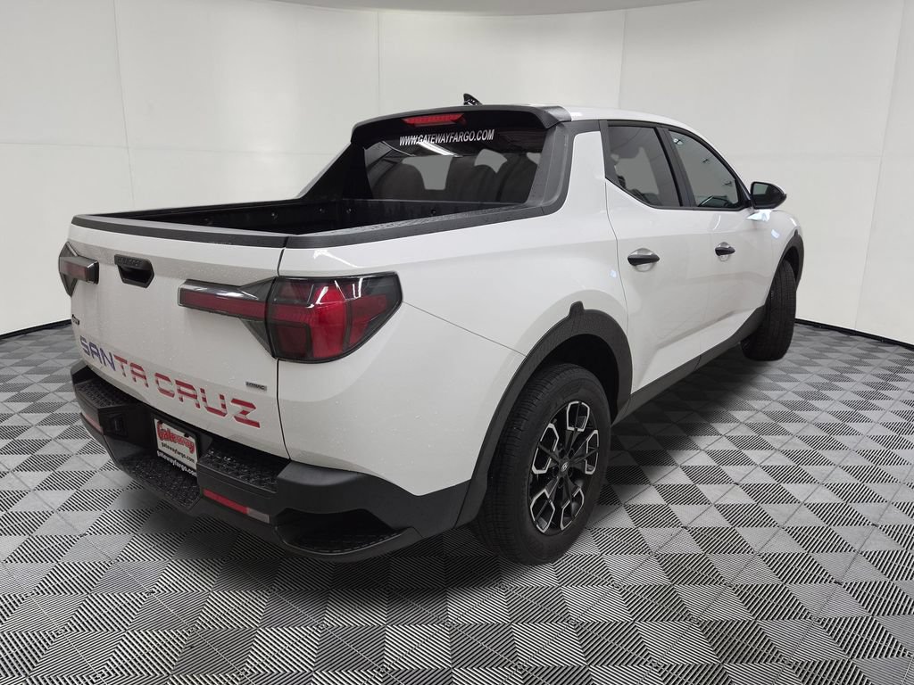 Used 2024 Hyundai Santa Cruz SEL AWD/4WD image 8