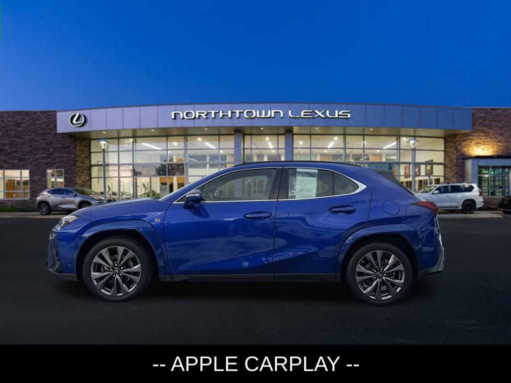 Used 2023 Lexus UX 250h F Sport image 2
