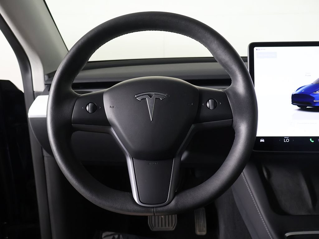 Used 2023 Tesla Model Y Long Range AWD/4WD image 43