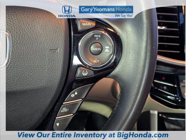 Used 2017 Honda Accord Touring image 26