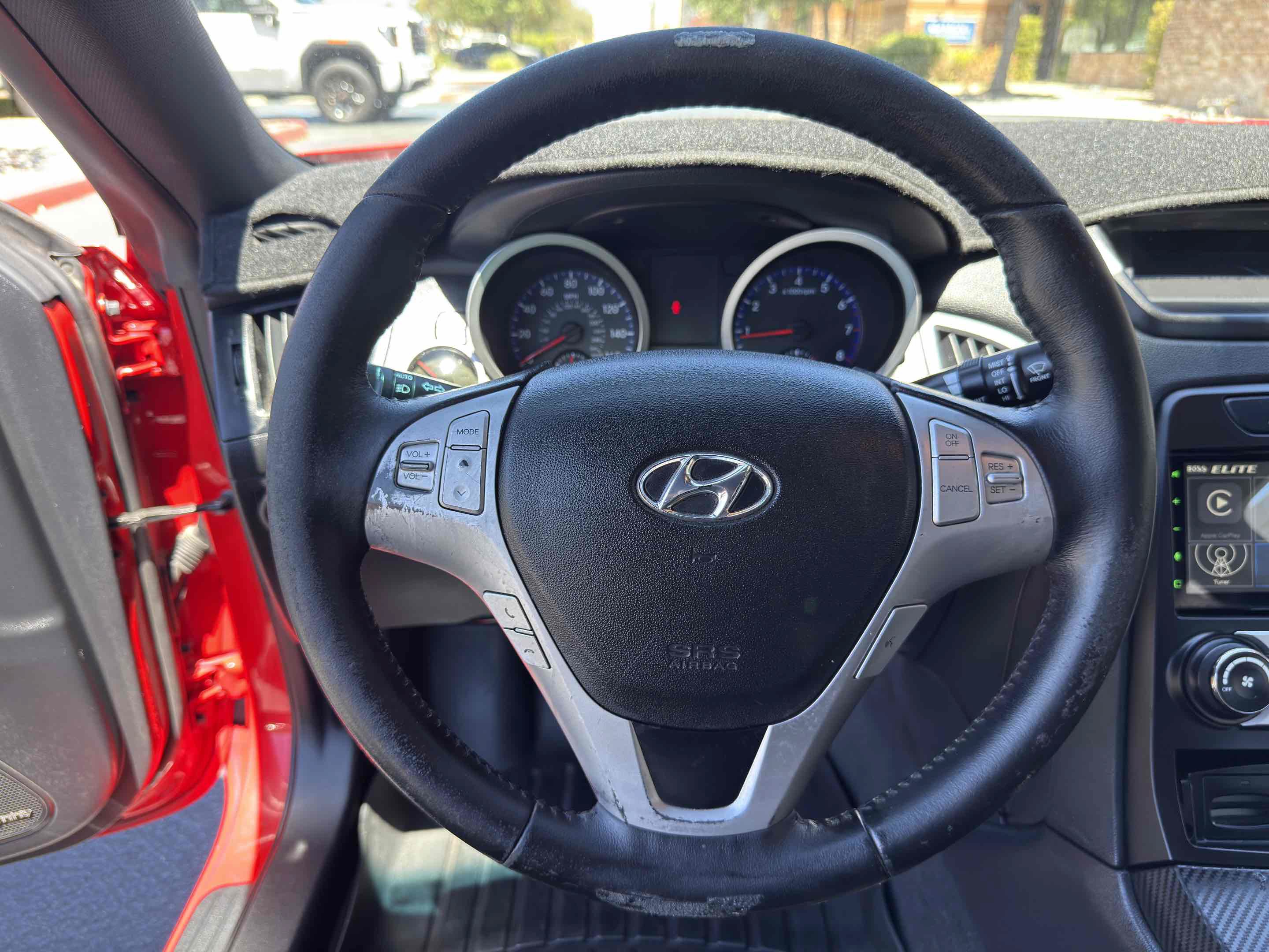 Used 2010 Hyundai Genesis 2.0T RWD image 27