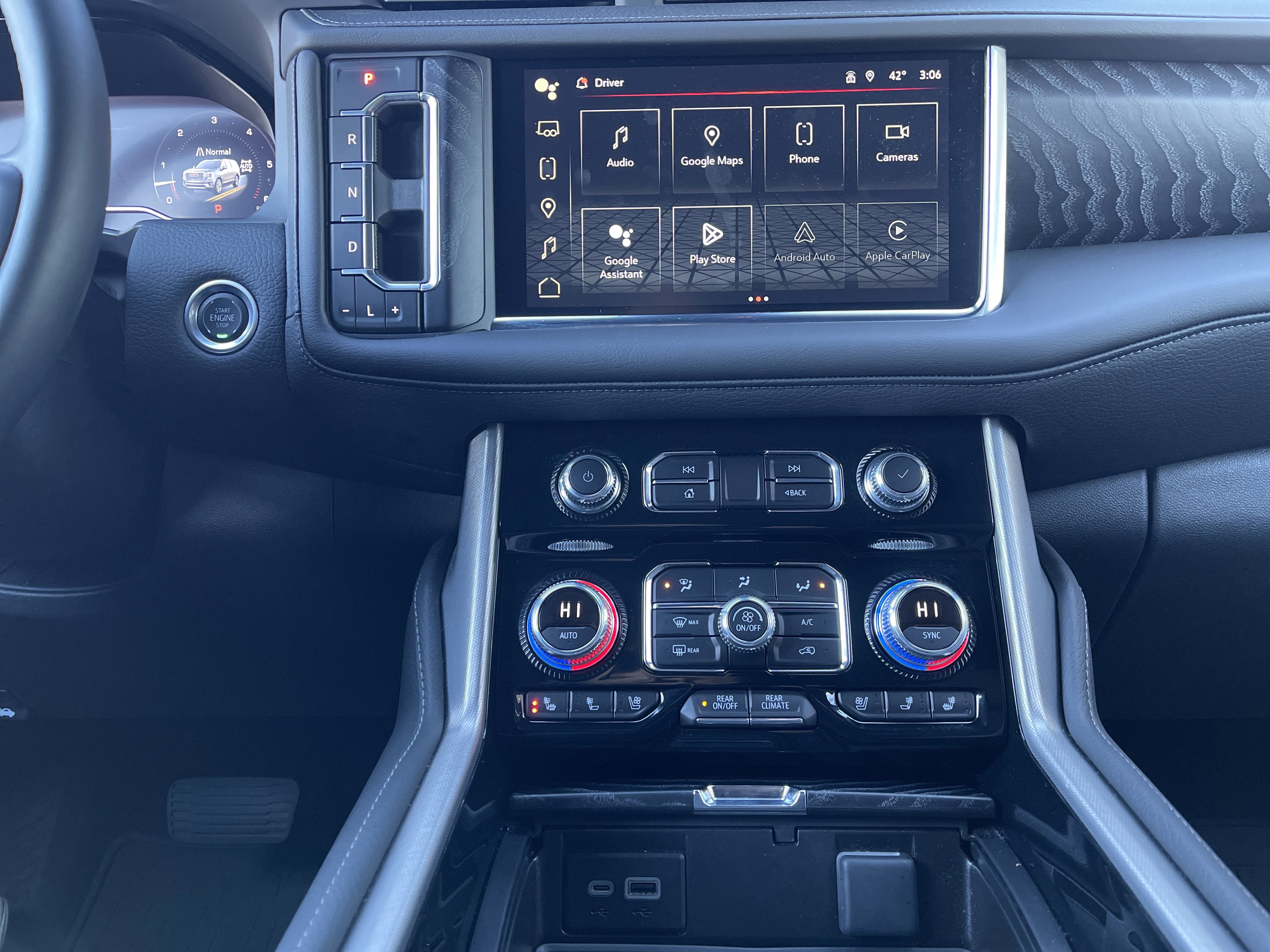 Used 2024 GMC Yukon Denali w/ Max Trailering Package image 33