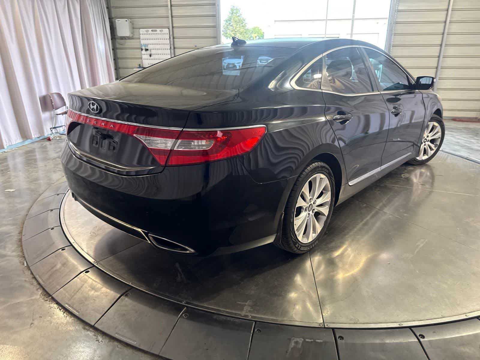 Used 2012 Hyundai Azera FWD image 5