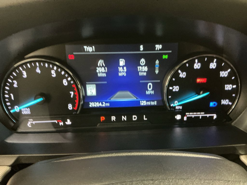 Used 2023 Ford Explorer XLT w/ Equipment Group 202A RWD image 19