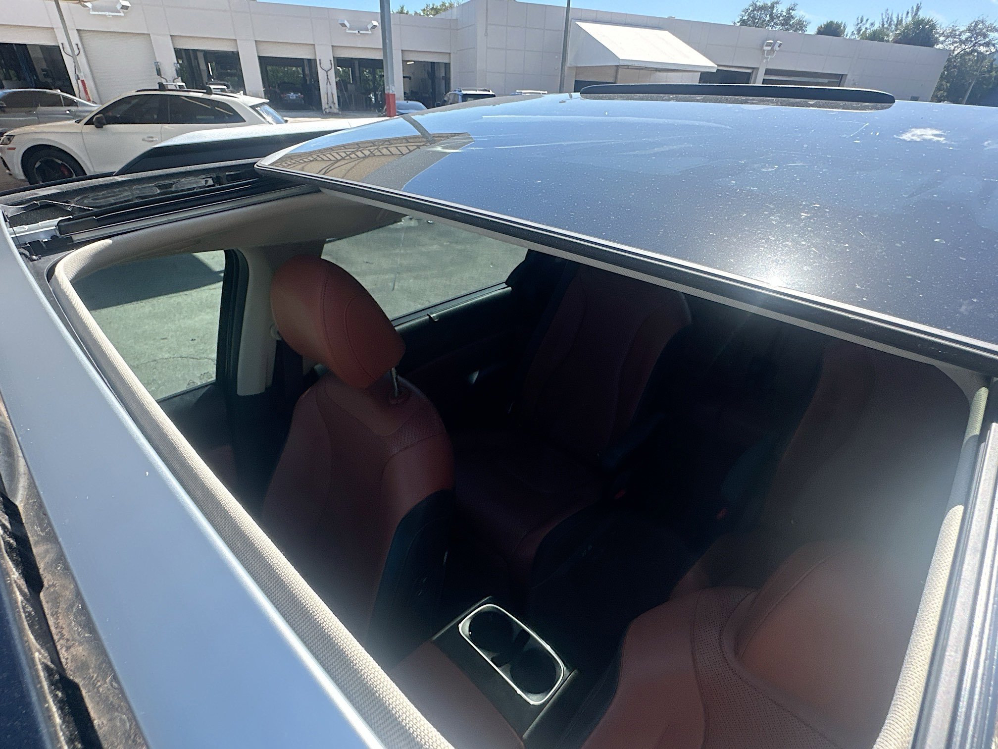 Used 2024 Kia Carnival SX Prestige image 17