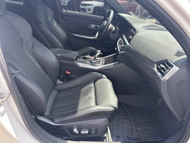 Used 2022 BMW M3 Competition w/ M Carbon Exterior Package AWD/4WD image 15