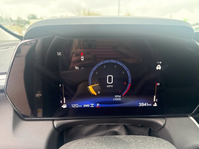 Used 2026 Chevrolet TrailBlazer LT w/ Convenience Package AWD/4WD image 15