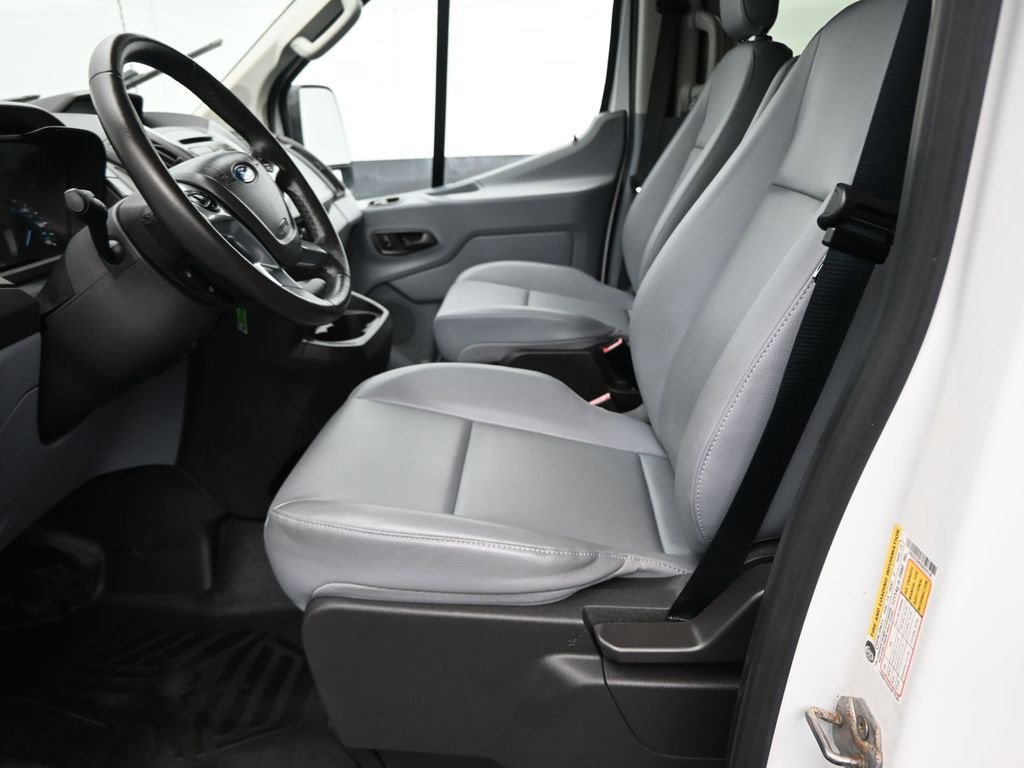 Used 2016 Ford Transit 350 XL image 9