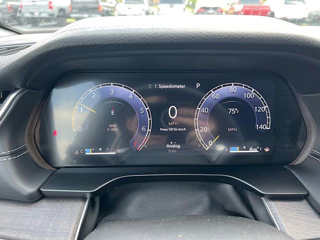 New 2025 Jeep Grand Cherokee L Limited w/ Luxury Tech Group II image 24