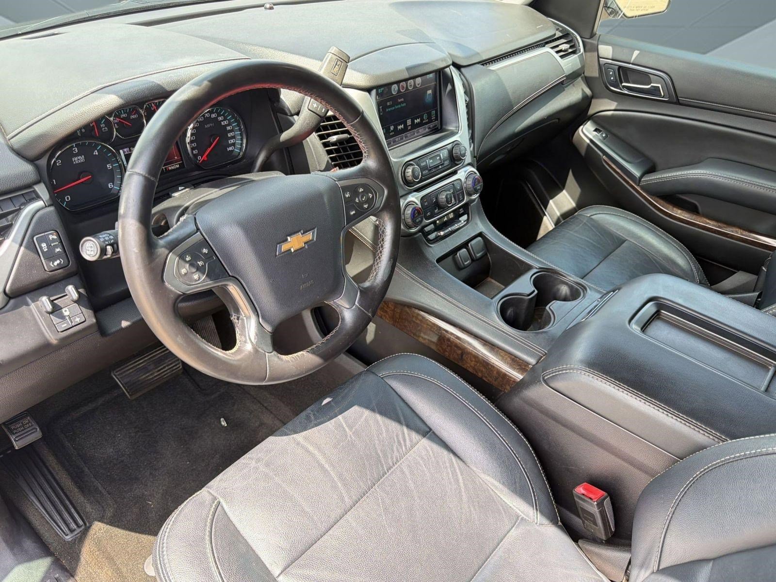 Used 2016 Chevrolet Suburban LS w/ Enhanced Driver Alert Package RWD image 4