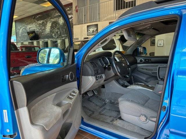 Used 2007 Toyota Tacoma PreRunner w/ TRD Sport Pkg #1 RWD image 14