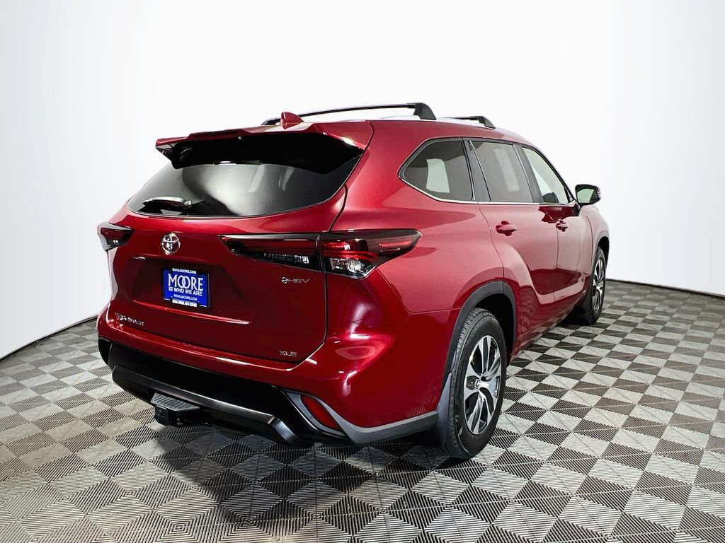 Certified 2026 Toyota Highlander XLE AWD/4WD image 7