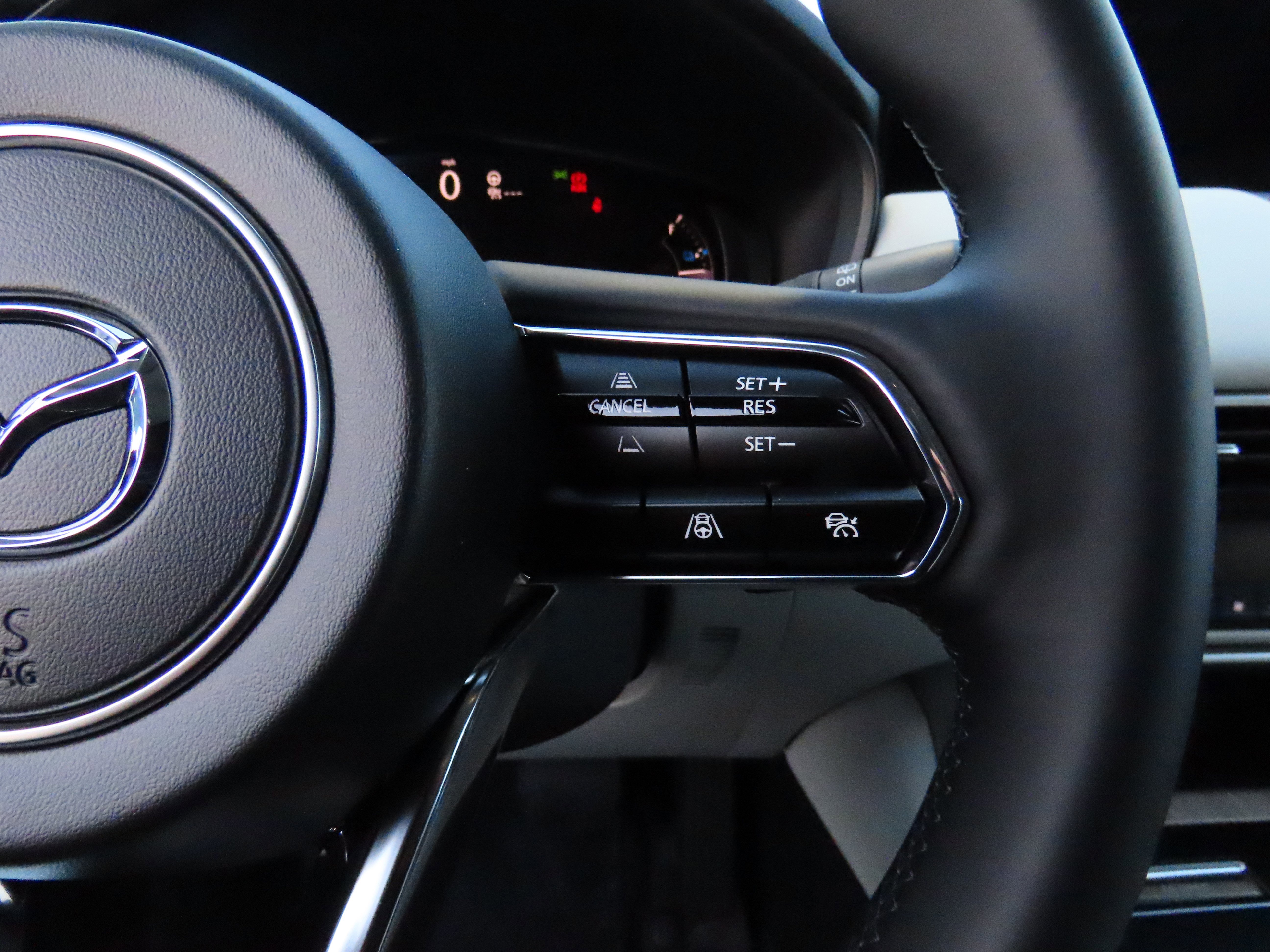 New 2026 MAZDA CX-90 Plug-In Hybrid w/ Premium Plus image 37